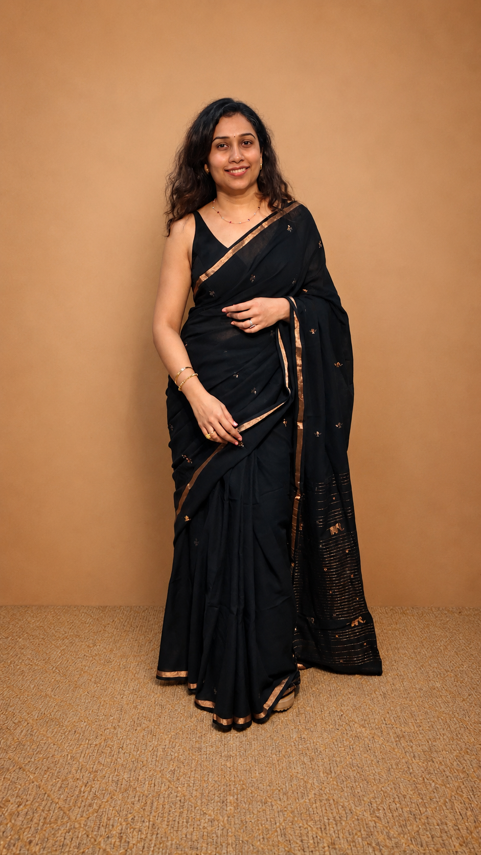 KSHAMA — Midnight Black Jamdani Handloom Cotton Saree