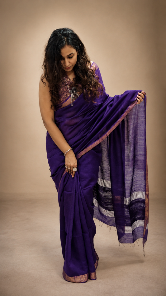 KUMUD — Deep Purple Munga Silk Saree with Gold Border & Pallu