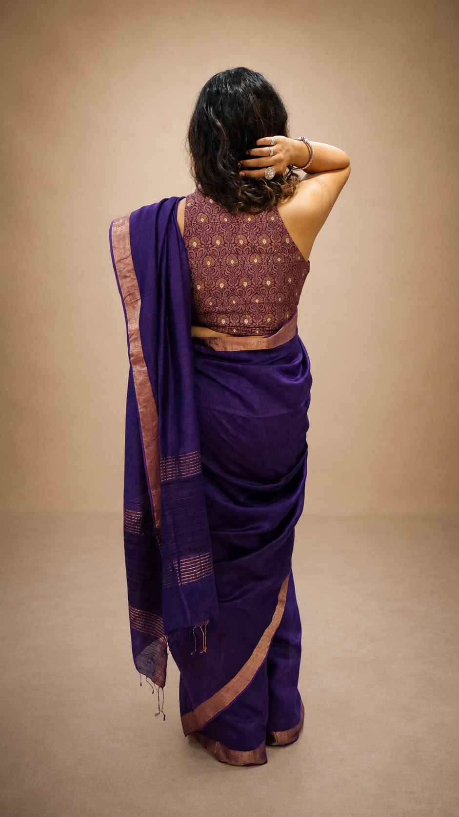 KUMUD — Deep Purple Munga Silk Saree with Gold Border & Pallu