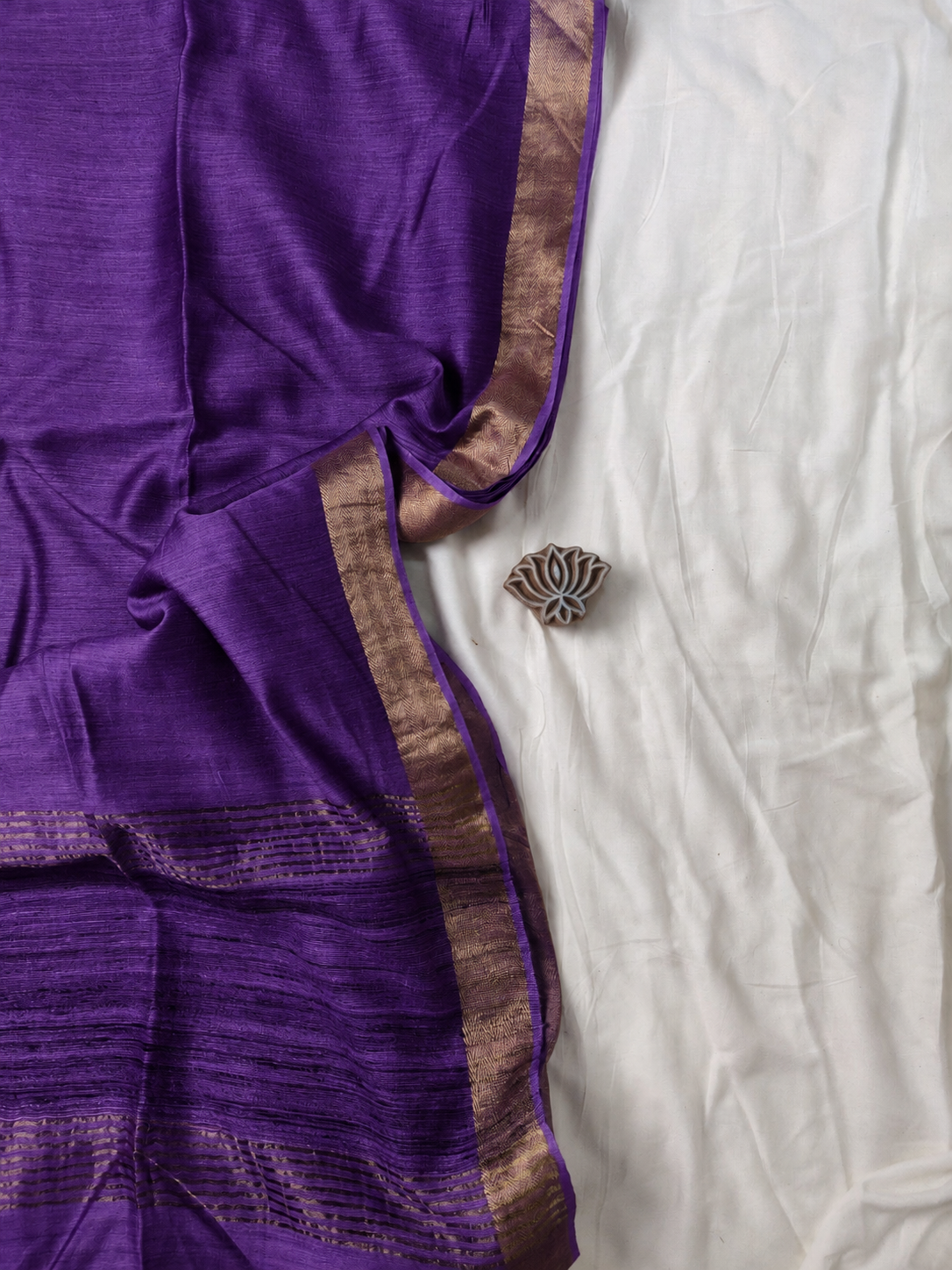 KUMUD — Deep Purple Munga Silk Saree with Gold Border & Pallu